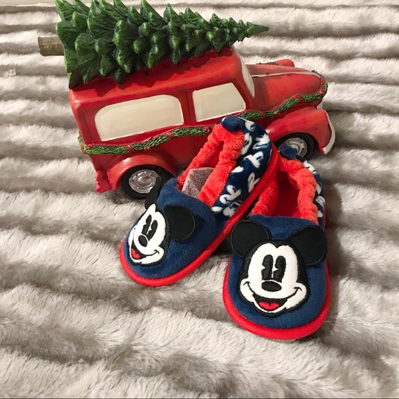 Disney Other - Disney Store Mickey Slippers size 5